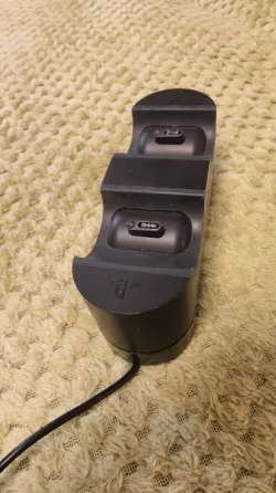 Оригинальная зарядка PS4 Макеевка