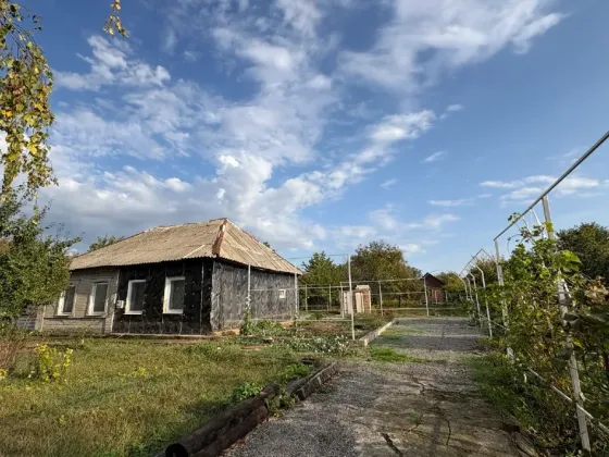 Продам дом район ж/д вокзала ул Краснознаменная Донецк