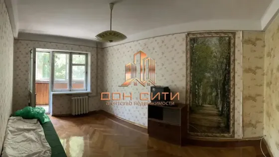 2-комнатная квартира в центре Калининского района б. Шахтостроителей Донецк