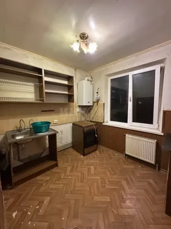 Продам 2к кв. Волкова 8 с а.о. Луганск