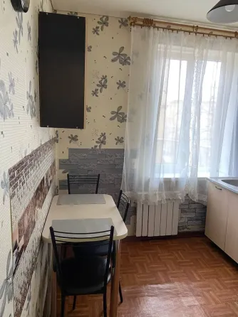 Вода 24/7Аренда 3-квартиры Заперевальная. Донецк
