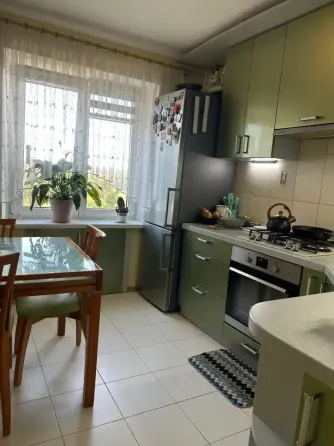 Сдам 2-комнатную квартиру в Буденновском районе, ул. 230-й Стрелковой Дивизии Донецк