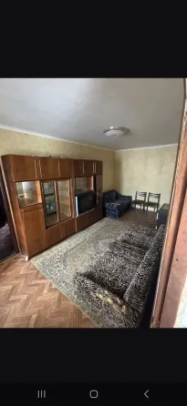 Продам 2 ком.кв-ру, г. Макеевка, Червоногвардейский р-н, 10 магазин Макеевка