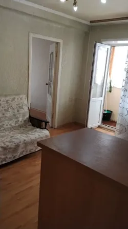 Недорого! Аккуратная 3-комн квартира, Калининский рынок, б.Шевченко Донецк