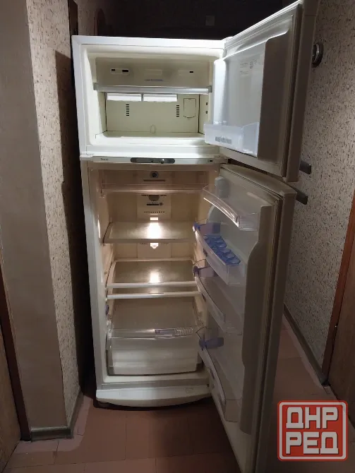 Холодильник Whirlpool Total No Frost Донецк - изображение 2