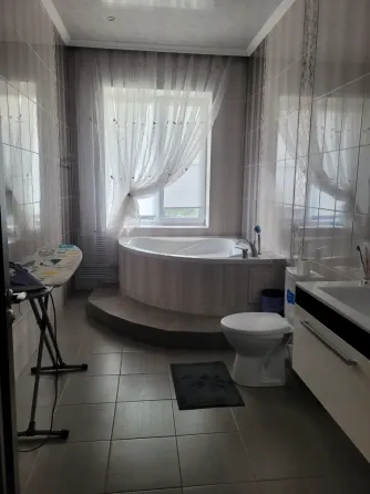 Продается шикарный дом! 225 м.кв. Донецк