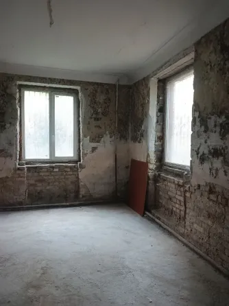 Продам коммерческое помещение 105 кв м ул. Луговцова,7. Донецк
