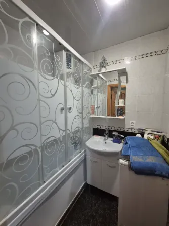 Срочно Продам 3х комн квартиру в Буденновском районе Цветочный, Храм Донецк