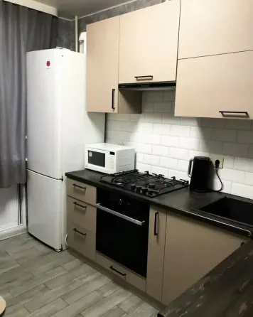 Кировский район, ул. Петровского, 93 Донецк