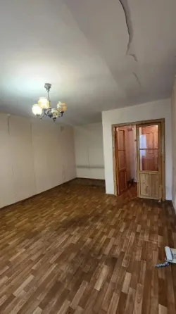 Продается 1к.кв. ул.Артема (ор-р Шахтерская площадь) Донецк