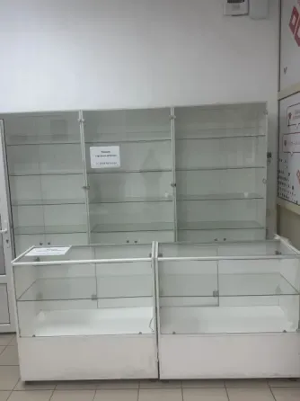 Продам торговые витрины Донецк
