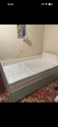 Продам детскую кровать с матрасом Донецк
