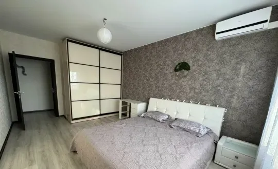 Сдам на долгий срок двухкомнатную квартиру, 3/5 этаж, 36 кв.м2. Донецк