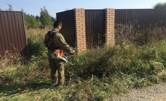 Уборка - благоустройство участков и дворов Донецк