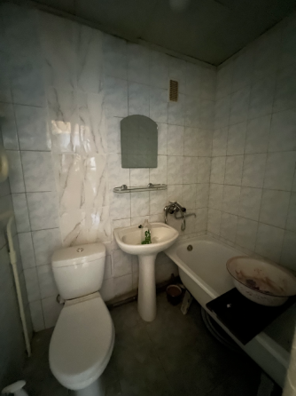 Продается 1 кВ на АвтоВазе Донецк