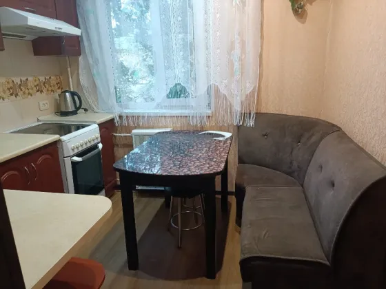 Аренда 2- х комнатной квартиры в Пролетарском районе, 11 горбольница. Донецк