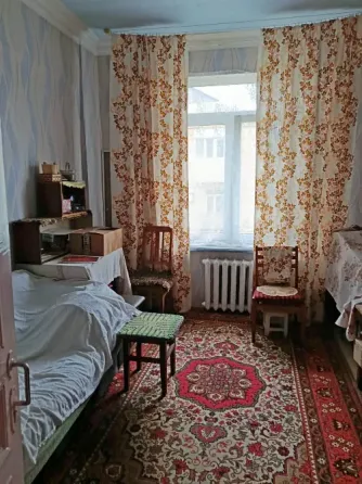 Продам 2х ком.кв-ру на Заперевальной 49 м кв. Донецк
