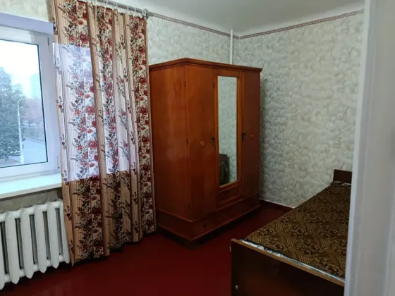 Продам 2х ком. кв-ру возле Покровского рынка Донецк