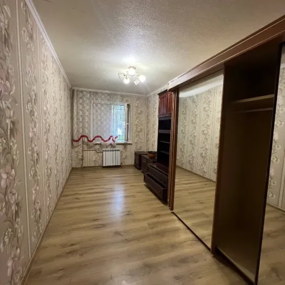 Продажа 3-комнатной квартиры в Калининском районе, Ильича 84 Донецк