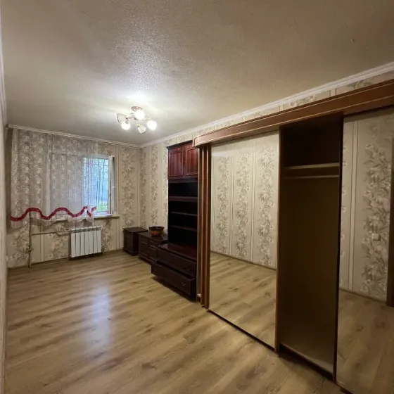 Продажа 3-комнатной квартиры в Калининском районе, Ильича 84 Донецк