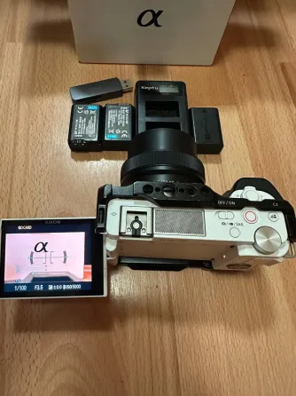 Фотоапаррат Sony ZV-E10 + Шикарный комплект + Объектив Sony 16-50 Донецк