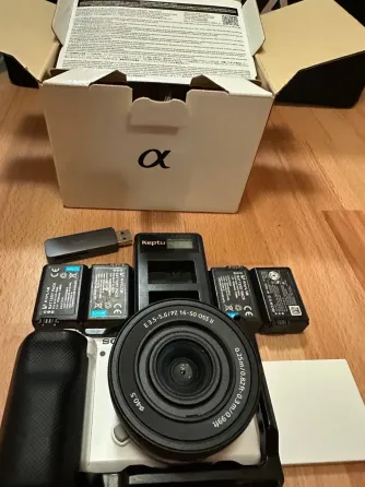 Фотоапаррат Sony ZV-E10 + Шикарный комплект + Объектив Sony 16-50 Донецк
