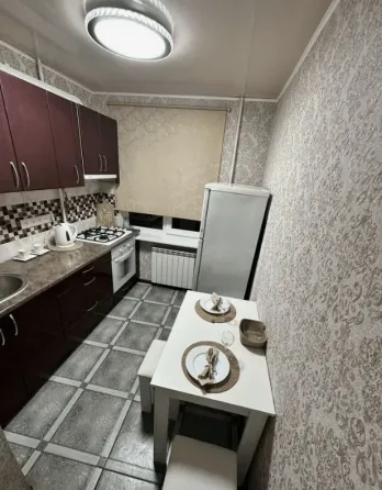 Сдам квартиру в Куйбышевском районе Донецка, ориентир- топаз, улица Куйбышева Донецк