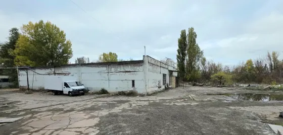 Производственно-складской комплекс с территорией 0.5га, Калининский район Донецк