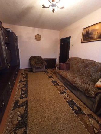 Долгосрочная аренда Город Макеевка, Советский р-н, м-н Первомайский Ориентир магазин Космос Макеевка