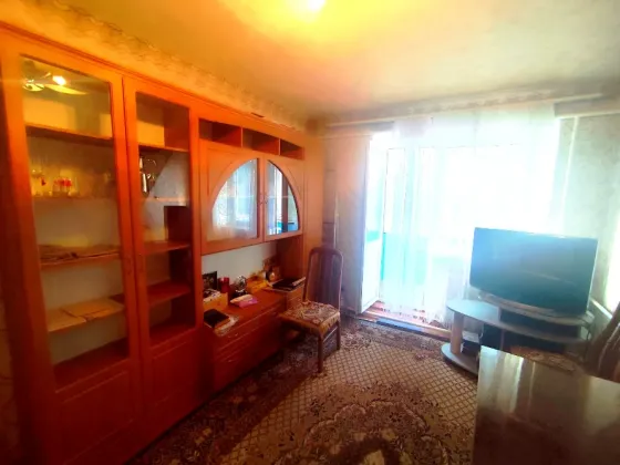 Продам 2 комнатную квартиру в Макеевке, пос. Нижняя Крынка, 26 квартал Макеевка