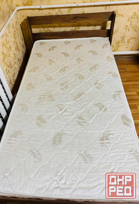 Продам детскую кровать с матрасом Донецк - изображение 2