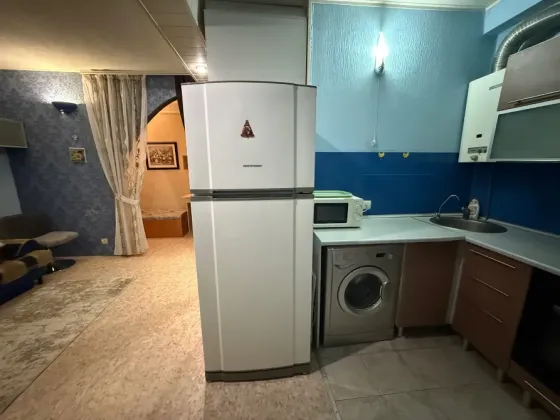 Сдам 1 ком.кв Ленинский район, Куйбышева, Обжора, Парк Славянской Культуры, недалеко от Цирка Донецк