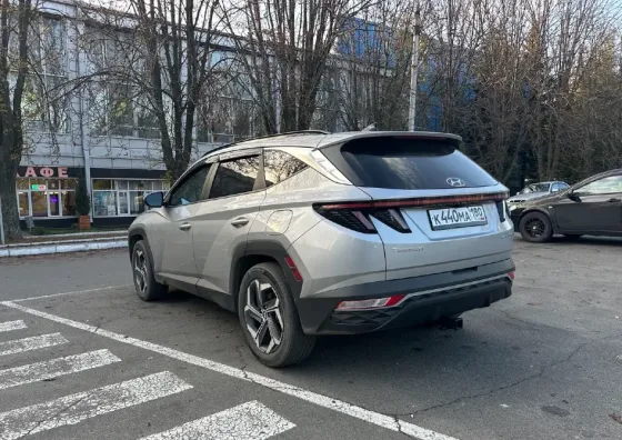 Хундай Туксон 2022 г . гибрид Донецк