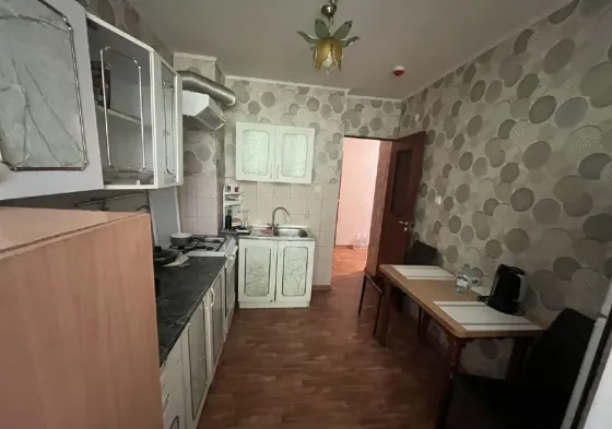 Сдaется уютнaя однокомнатная квартиpа в Будённовском районе Донецк