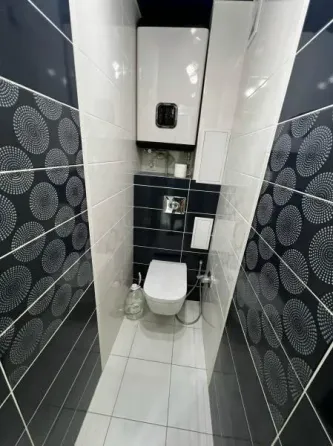 Продается 3-к кв 73 м² на ул. Артёма с ремонтом Донецк