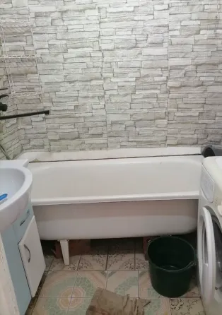 Сдам 2-к квартиру на Зеленом Макеевка