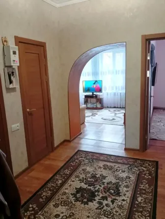 Продам 3комнатную сталинку на Бажанова Макеевка Макеевка
