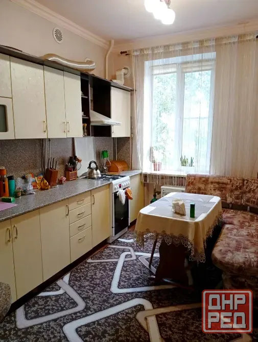 Продам 3комнатную сталинку на Бажанова Макеевка Макеевка - изображение 1