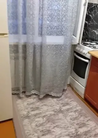 Сдам 1-к квартиру в центре Гвардейки Макеевка