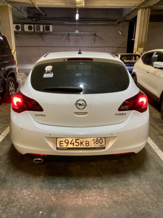 Opel Astra 1.6 AT, 2012 Донецк