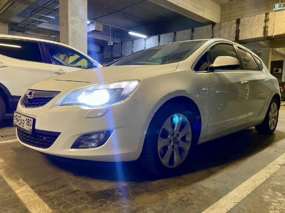 Opel Astra 1.6 AT, 2012 Донецк