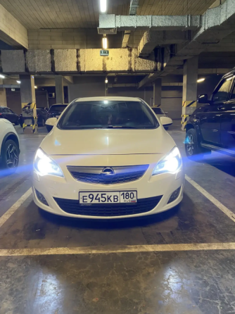 Opel Astra 1.6 AT, 2012 Донецк