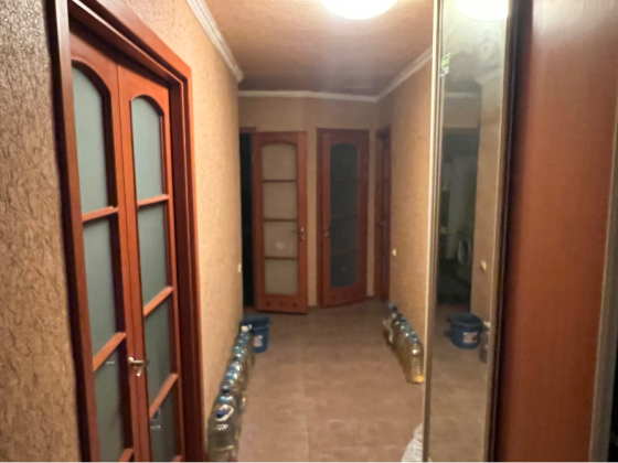 Продается 4-х комнатная квартира Донецк