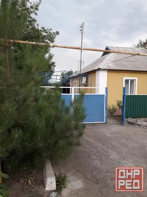Продаётся 1/2 часть дома, 30 сот. земли, пгт.Старобешево, Старобешевский район. Старобешево - изображение 2