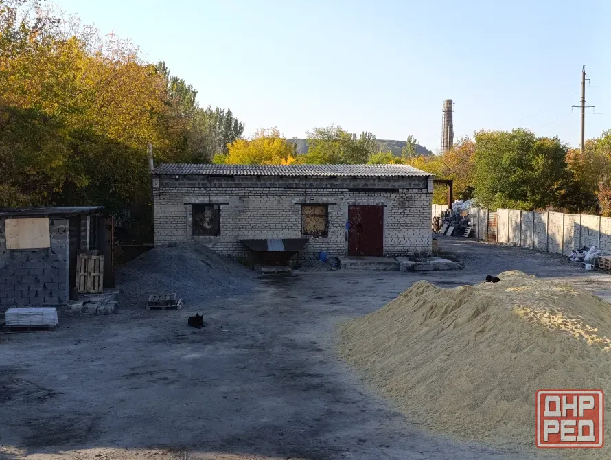 Сдам в Аренду Донецк домик 45кв + территория. Пролетарский,рынок объединенный. Донецк - изображение 1