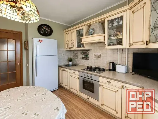 Сдаю двухкомнатную квартиру на долгий срок, 56кв.м2, 3 этаж. Донецк - изображение 1