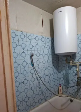 Срочно продам 3 комнатную квартиру цирк Донецк