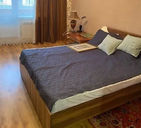 сдается двухкомнатная квартира, район Куйбышевский Донецк
