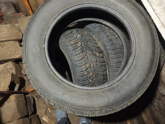 Продам шины зимние Мишлен Снежное