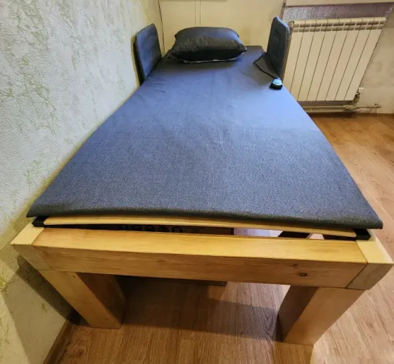 Кровать для лежачих (дерево, электропривод) Макеевка